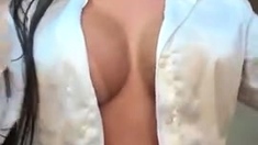 Omege japanese girl with big boobs on cams