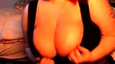 Big boobs milf masturbates with her dildo