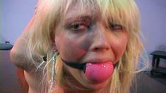 Close up MILF masturbation