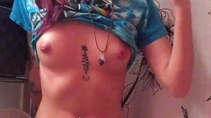 Young amateur teen in solo masturbation getting kinky