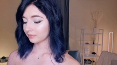 Hot Amateur Webcam Teen Masturbates For Their Fans