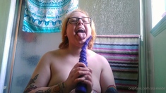 Webcam xxx blonde masturbation show with a dildo
