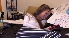 Amateur Webcam Teen Masturbates And Teases