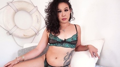 Amateur Webcam Chick Masturbates On Webcam More At