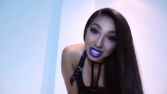 Empress Jennifer - The Body and Brain to Entertain